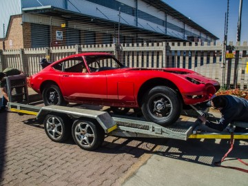 Renowacja klasycznej Toyoty 2000GT w RPA
